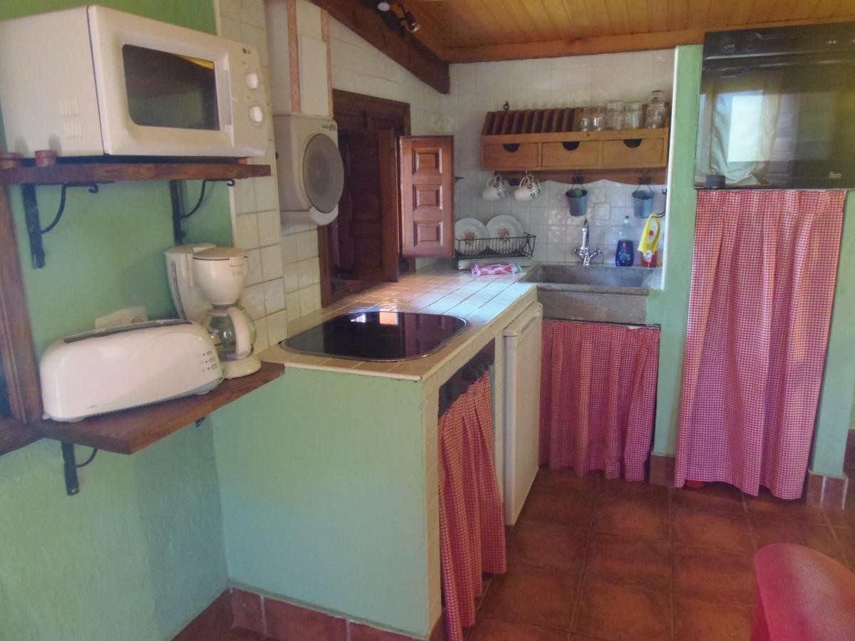 El Uncar Villa Castrejon de la Pena Bagian luar foto